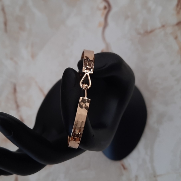 Fashion bracelet - Picture 2 of 3